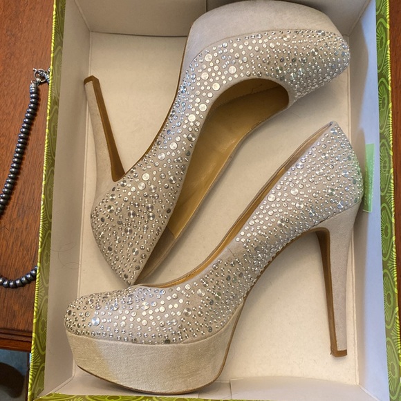 Gianni Bini heels - Picture 2 of 4